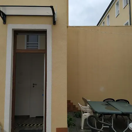 Mehrfamilien Haus * Schkeuditz