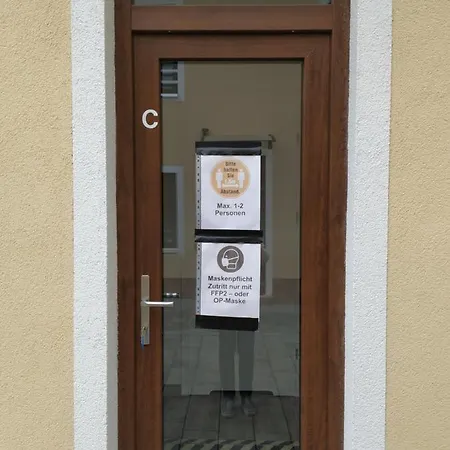 Mehrfamilien Haus Apartment *